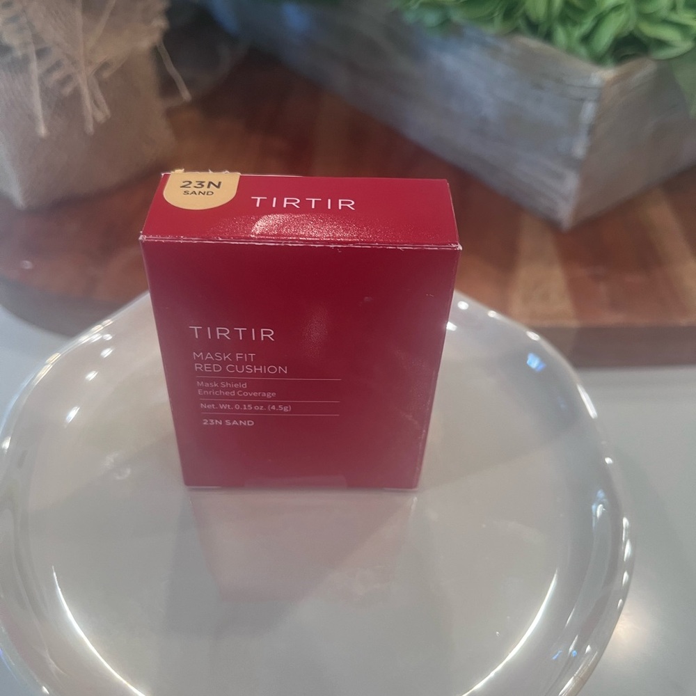 TIRTIR Red Cushion Foundation  SET OF 2! - Picture 7 of 16